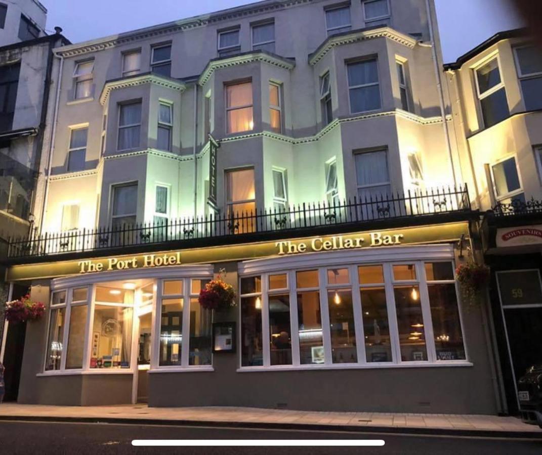 The Port Hotel Portrush Exterior photo